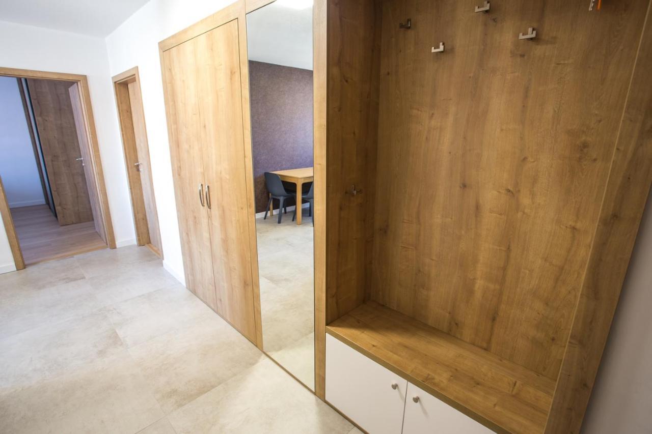 City Apartment Poprad Buitenkant foto