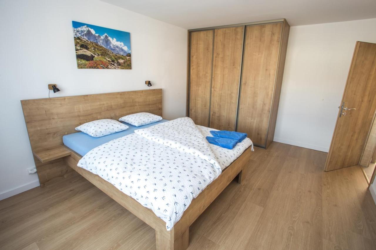 City Apartment Poprad Buitenkant foto