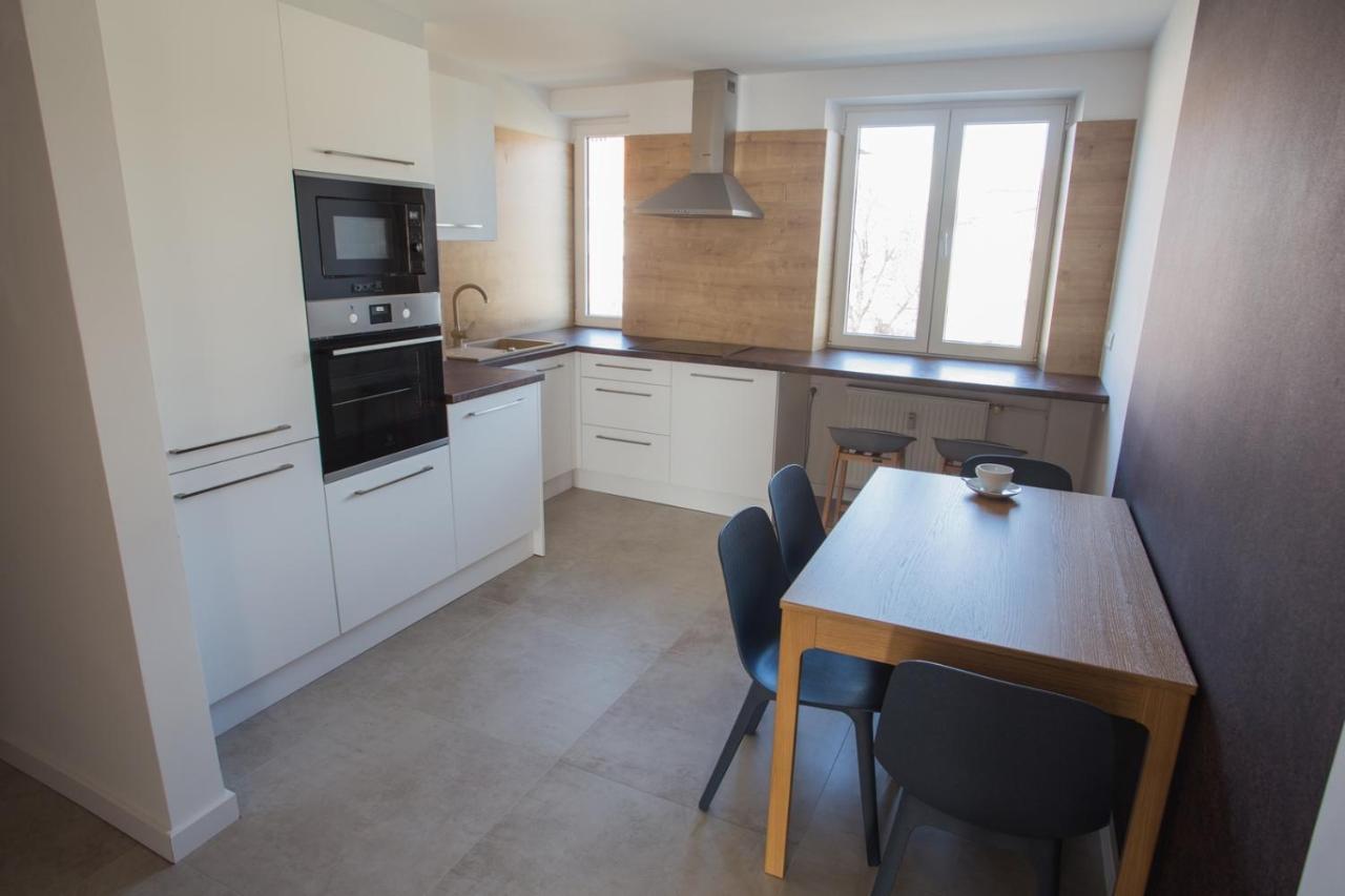 City Apartment Poprad Buitenkant foto